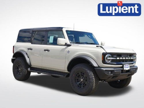 2026 Ford Bronco Outer Banks®