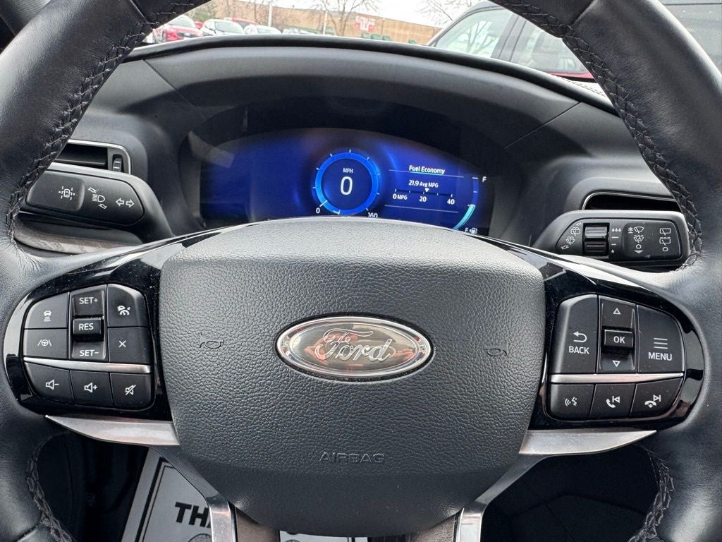 2022 Ford Explorer Platinum