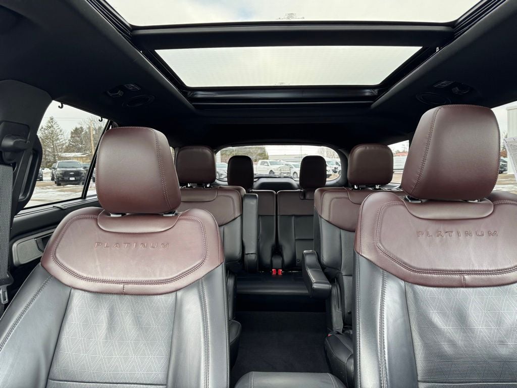 2022 Ford Explorer Platinum