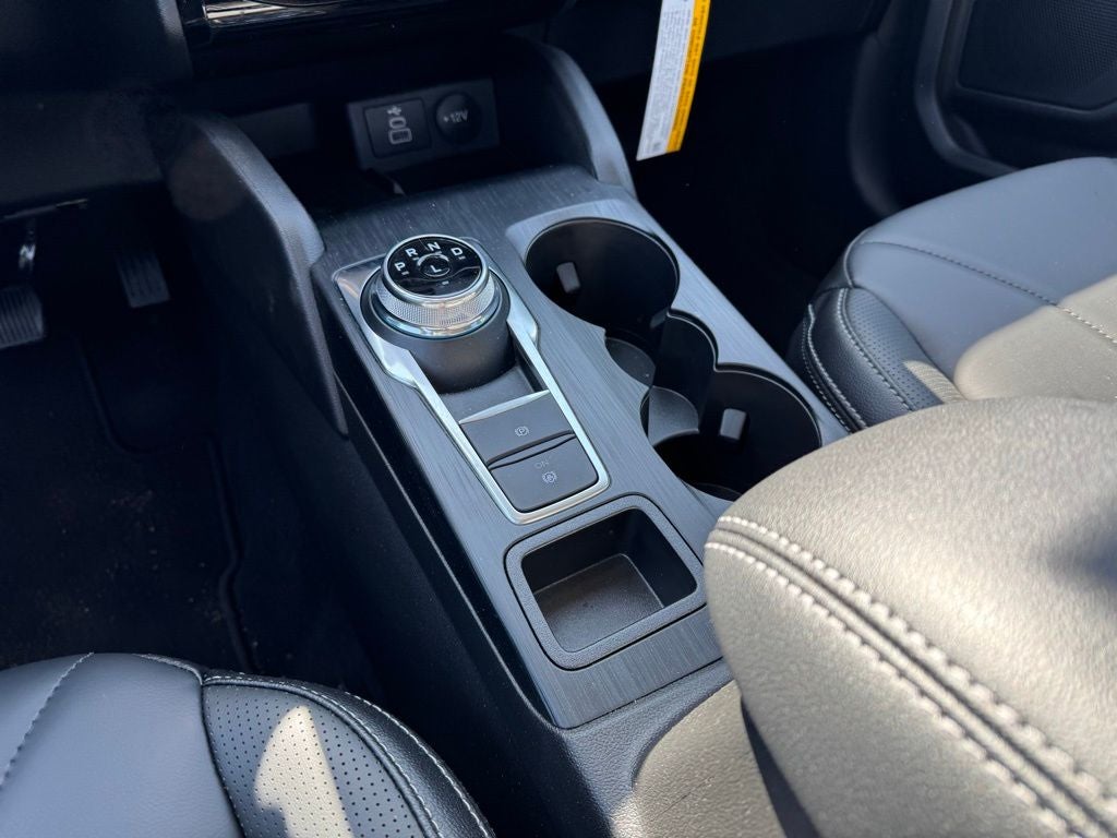 2025 Ford Escape Plug-In Hybrid Base