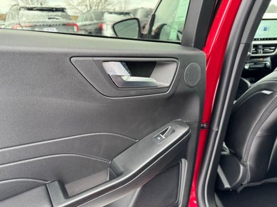 2026 Ford Escape Platinum