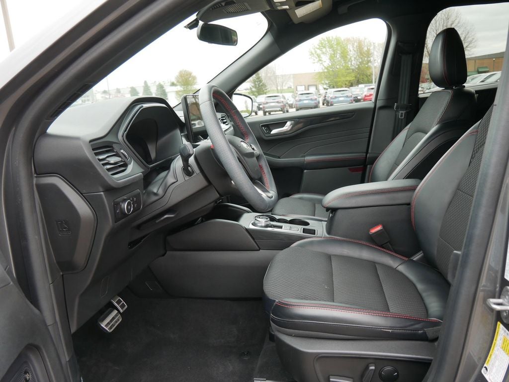 2023 Ford Escape ST-Line Select