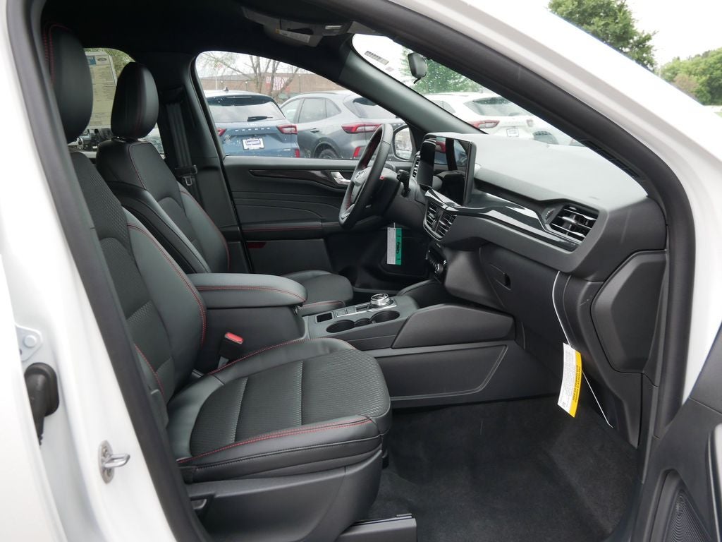 2026 Ford Escape Hybrid ST-Line Select