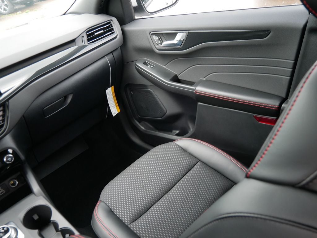 2026 Ford Escape Hybrid ST-Line Select