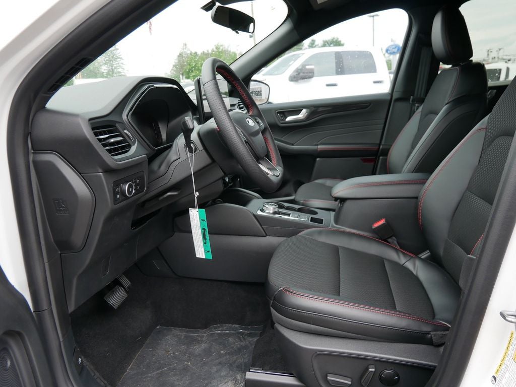 2026 Ford Escape Hybrid ST-Line Select - Photo 9