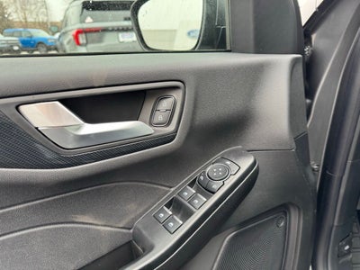 2026 Ford Escape Hybrid ST-Line Select