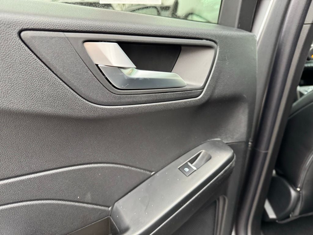 2026 Ford Escape Hybrid ST-Line Select