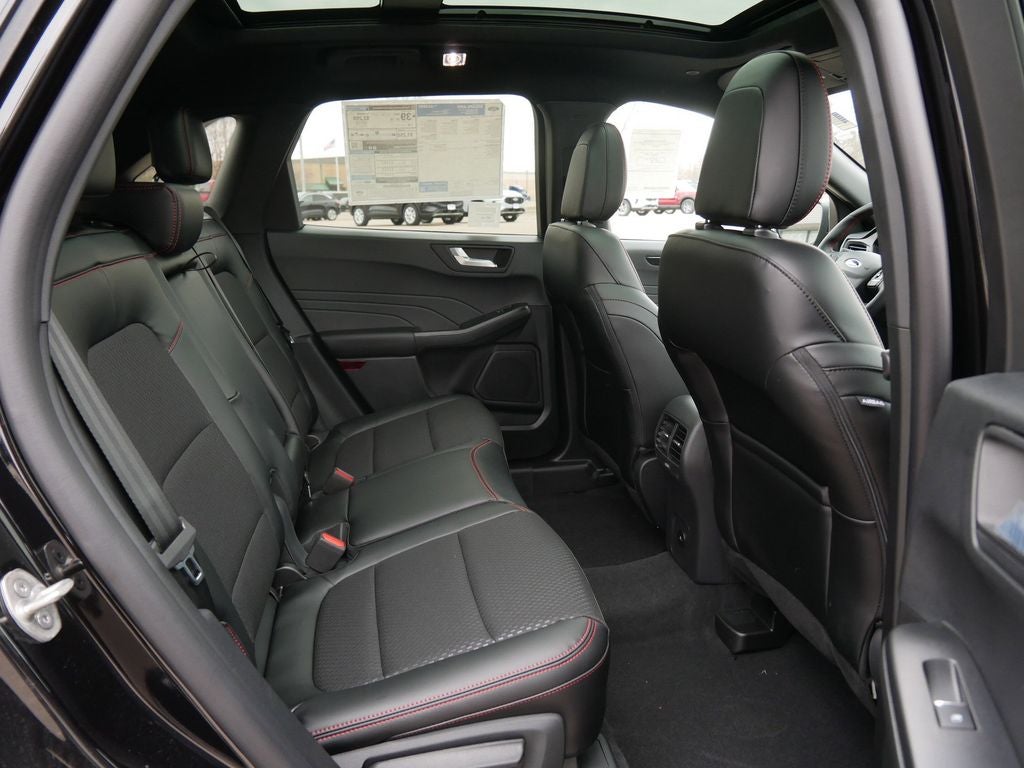 2026 Ford Escape Hybrid ST-Line Select