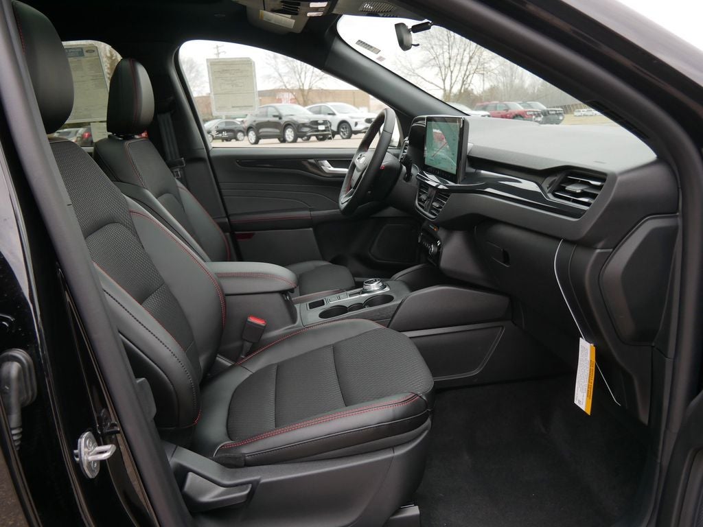 2026 Ford Escape Hybrid ST-Line Select