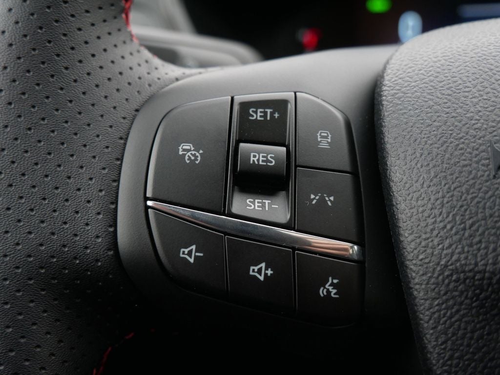 2026 Ford Escape Hybrid ST-Line Select