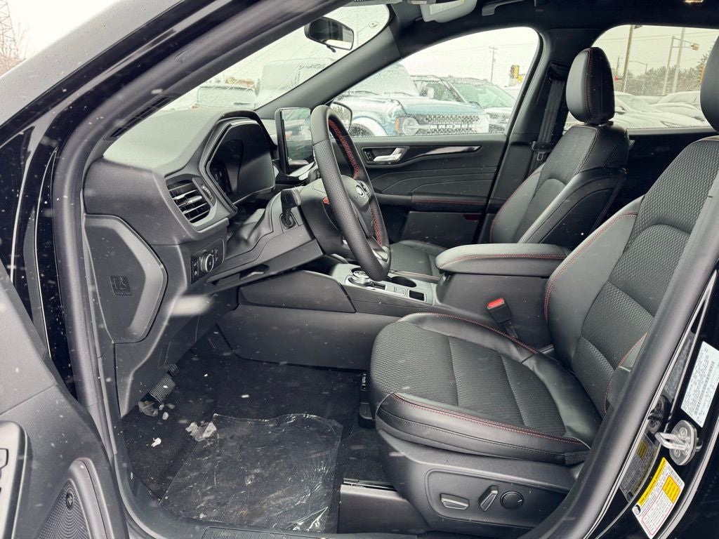 2026 Ford Escape Hybrid ST-Line Select