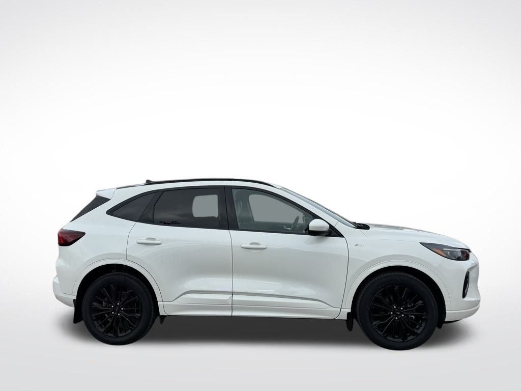 2023 Ford Escape Hybrid ST-Line Elite