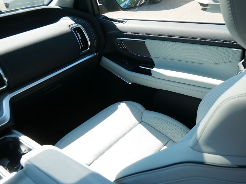 2027 Ford Expedition Max Platinum PLATINUM