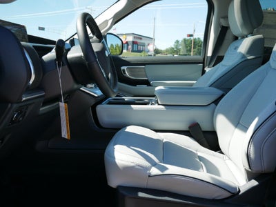 2027 Ford Expedition Max Platinum PLATINUM