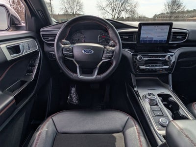 2023 Ford Explorer ST-Line