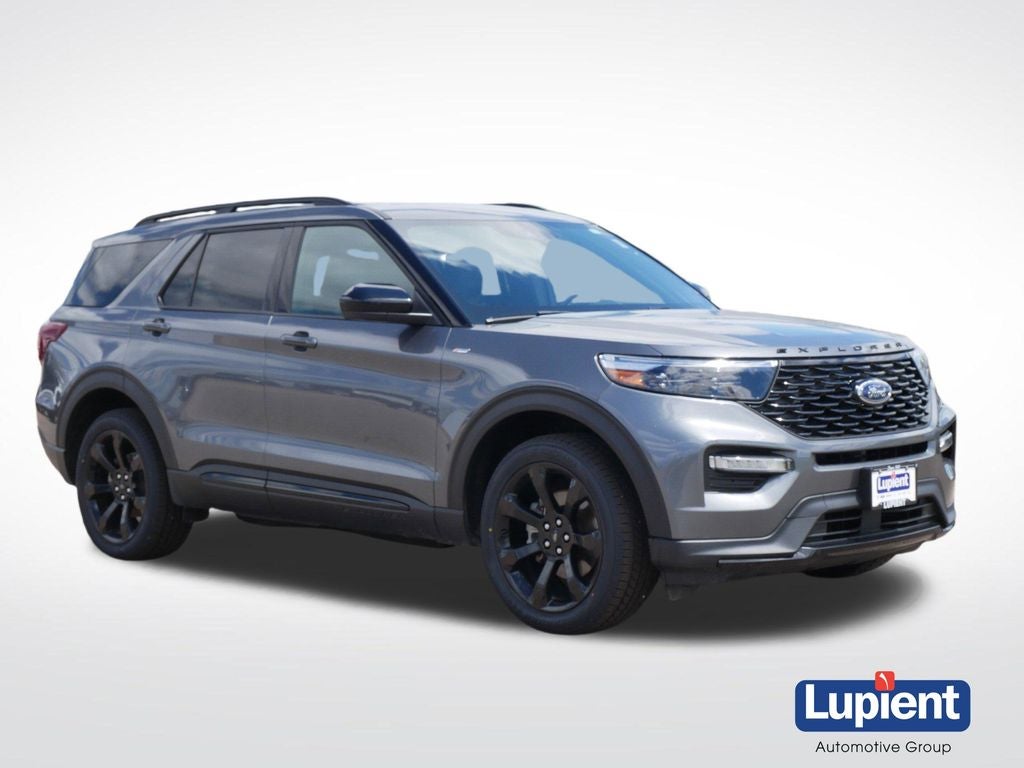 2024 Ford Explorer ST-Line
