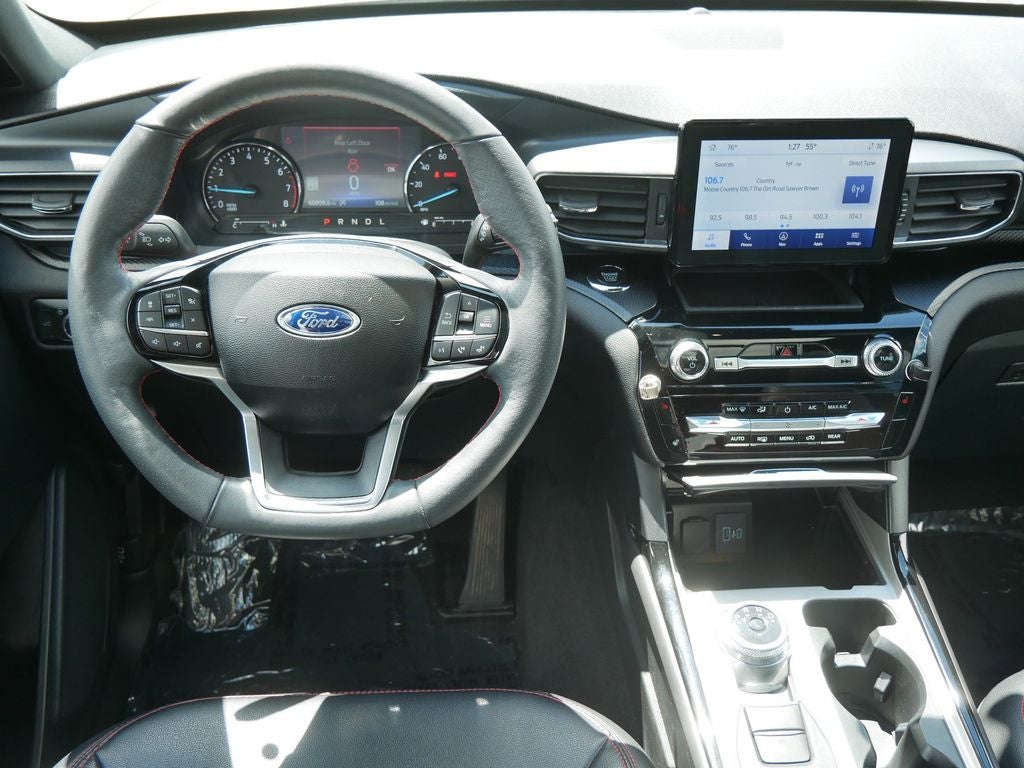 2024 Ford Explorer ST-Line