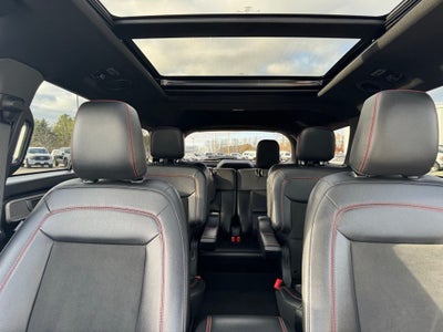 2023 Ford Explorer ST-Line
