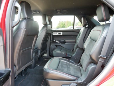 2022 Ford Explorer ST-Line
