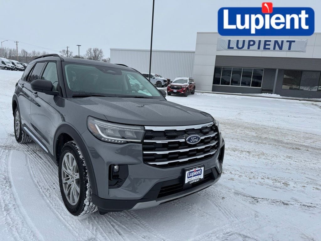 2025 Ford Explorer Active