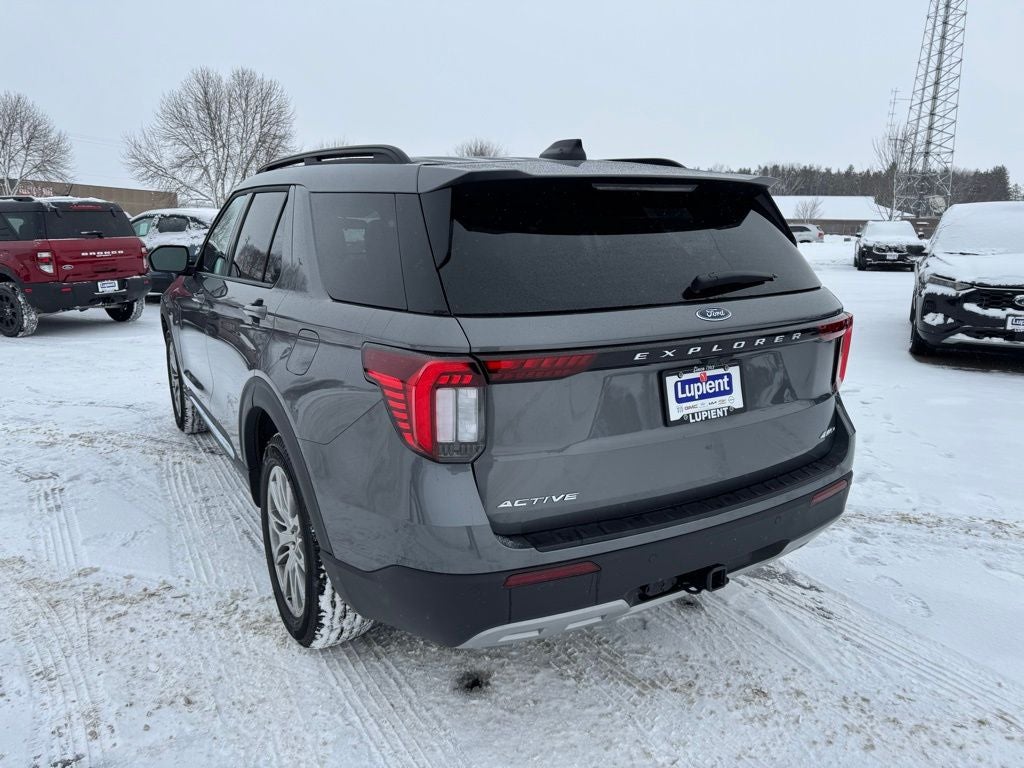 2025 Ford Explorer Active