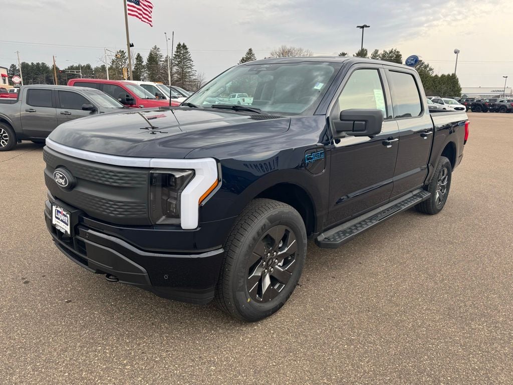 2025 Ford F-150 Lightning Flash