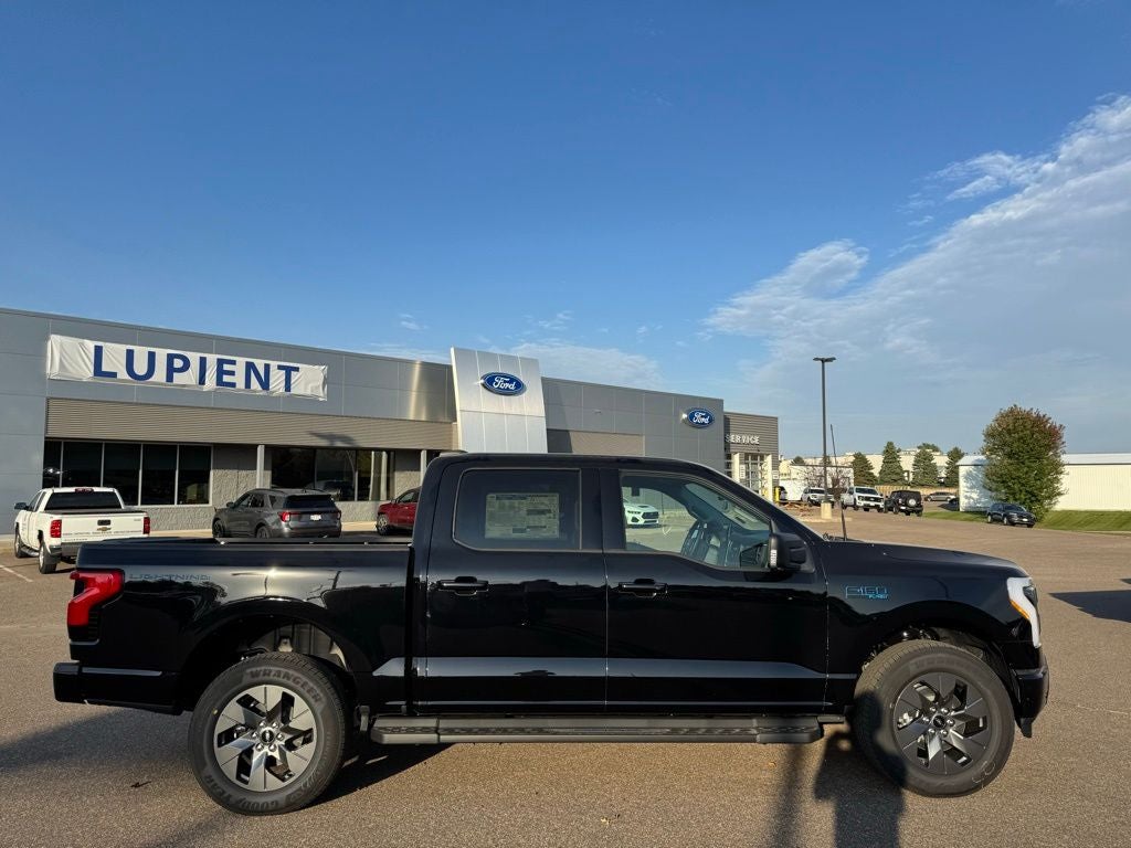 2025 Ford F-150 Lightning Flash