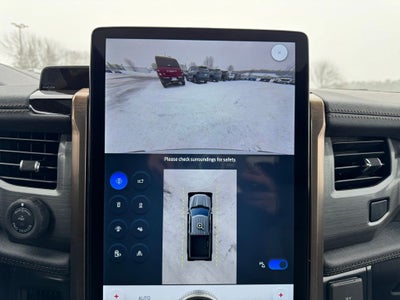 2025 Ford F-150 Lightning Lariat