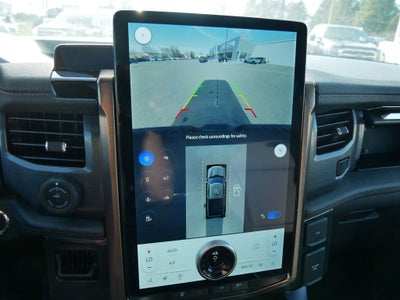 2025 Ford F-150 Lightning Lariat