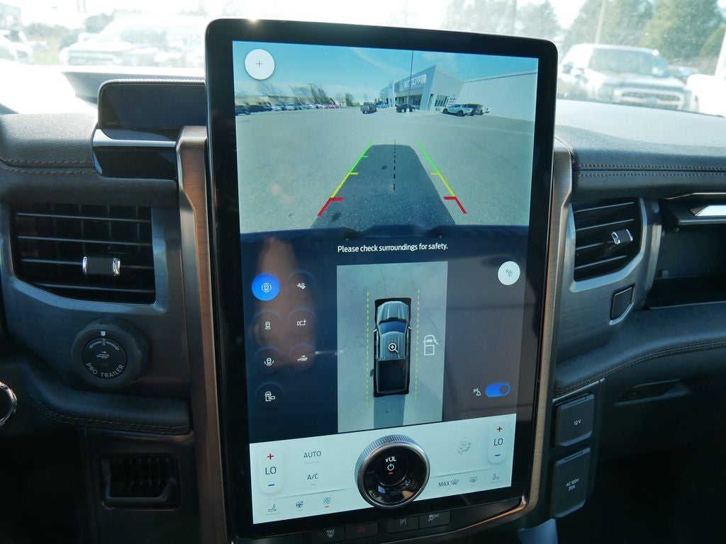 2025 Ford F-150 Lightning Lariat