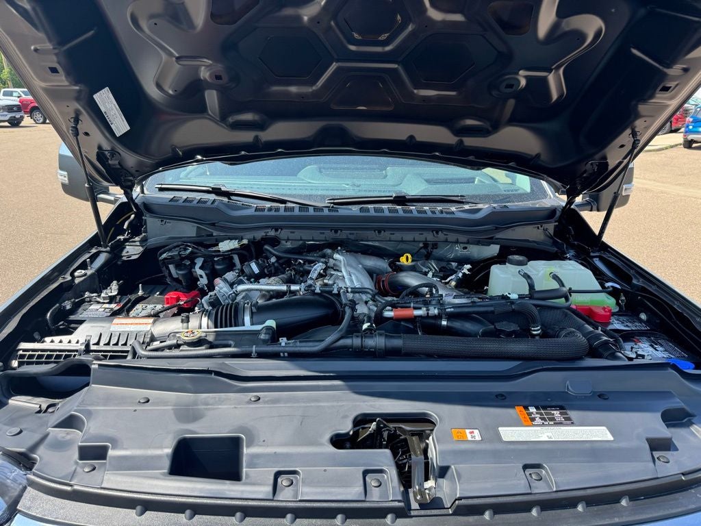 2025 Ford F-350SD Lariat