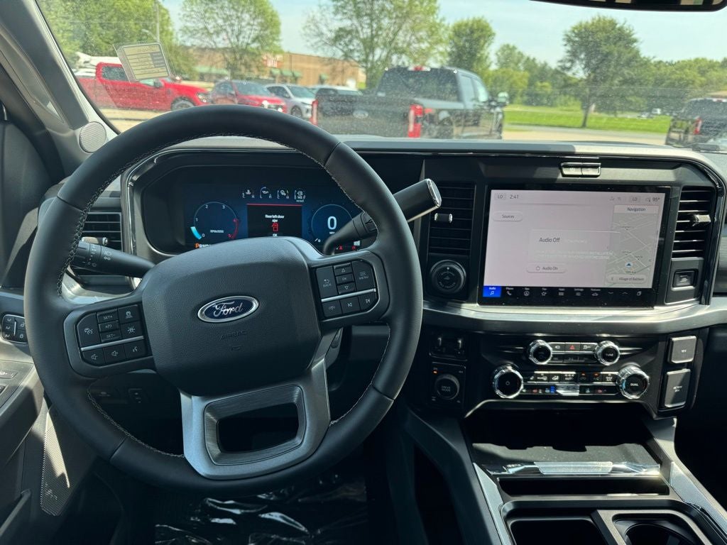 2025 Ford F-350SD Lariat