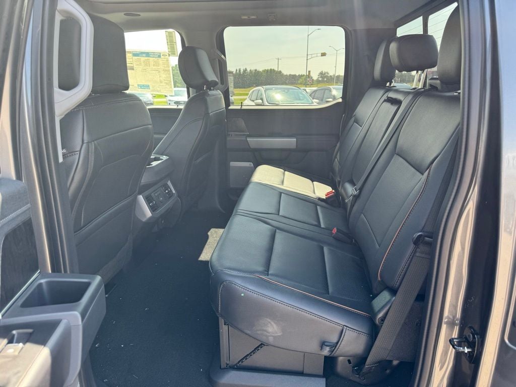 2025 Ford F-350SD Lariat