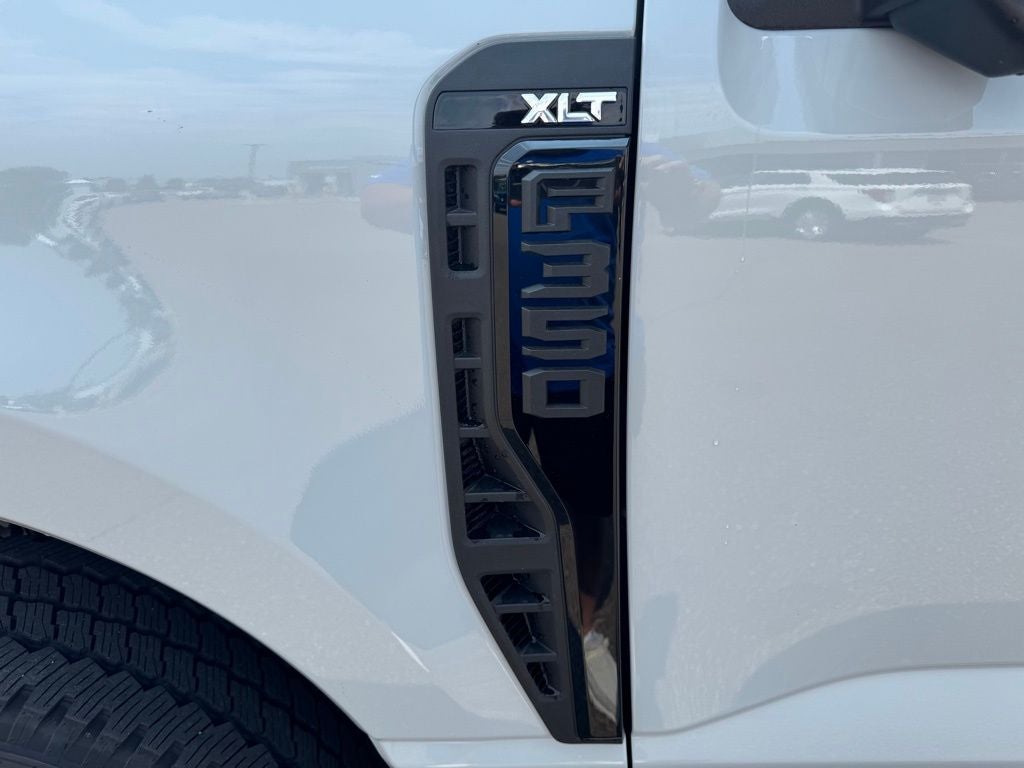 2025 Ford F-350SD XLT