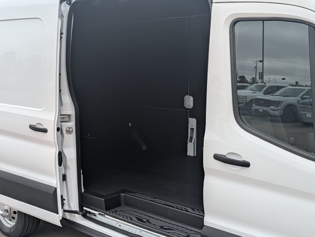 2027 Ford Transit-350 Base