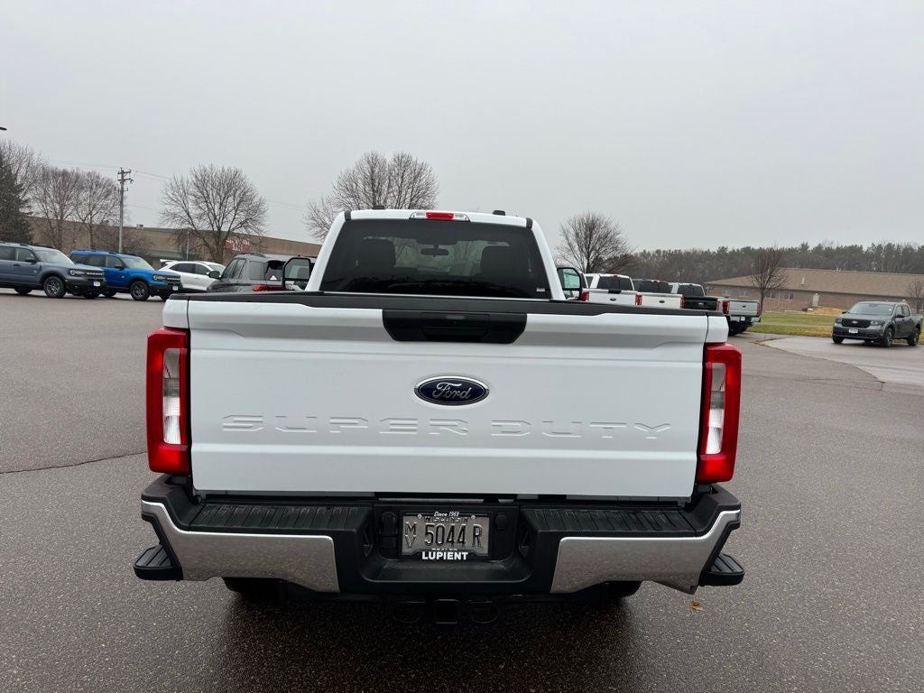 2026 Ford F-350SD XLT