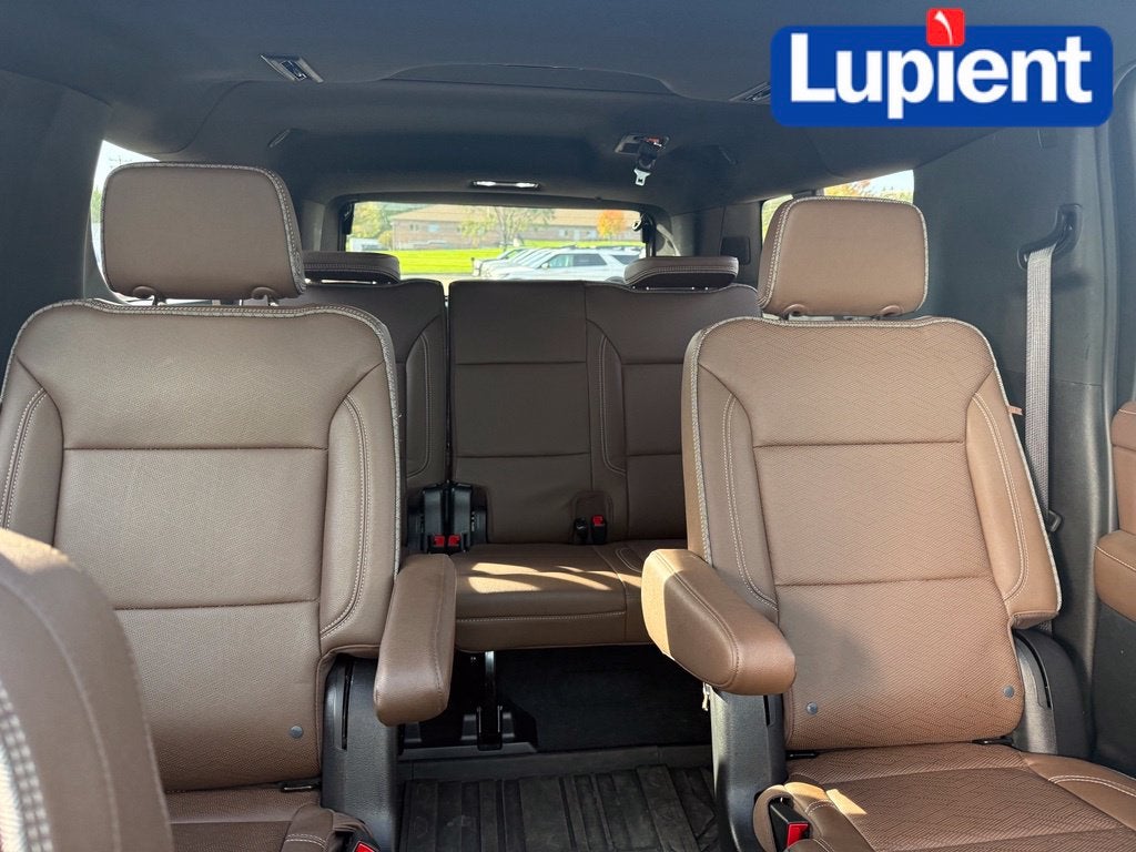 2023 Chevrolet Suburban High Country
