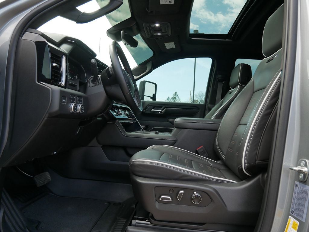 2025 GMC Sierra 2500HD AT4X