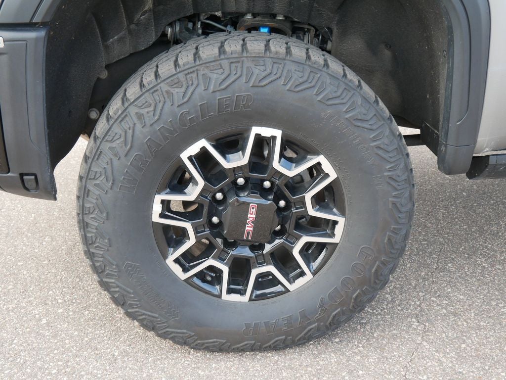 2025 GMC Sierra 2500HD AT4X