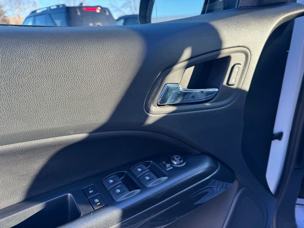 2022 GMC Canyon AT4 w/Cloth