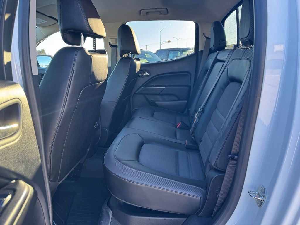 2022 GMC Canyon AT4 w/Cloth