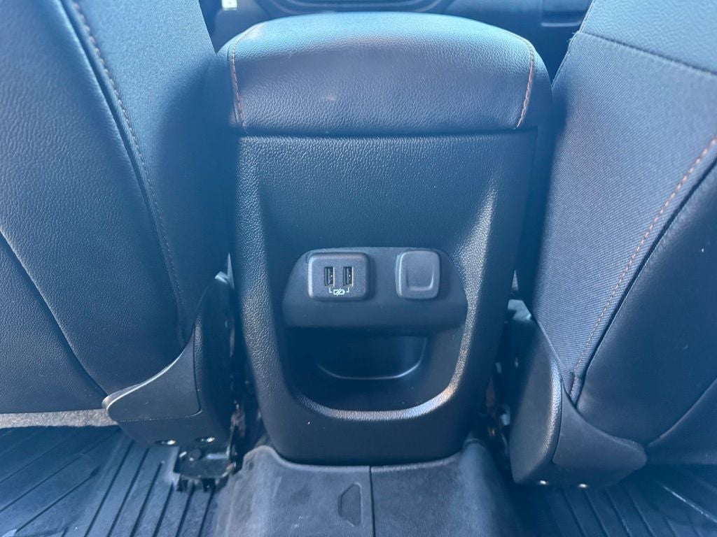 2022 GMC Canyon AT4 w/Cloth