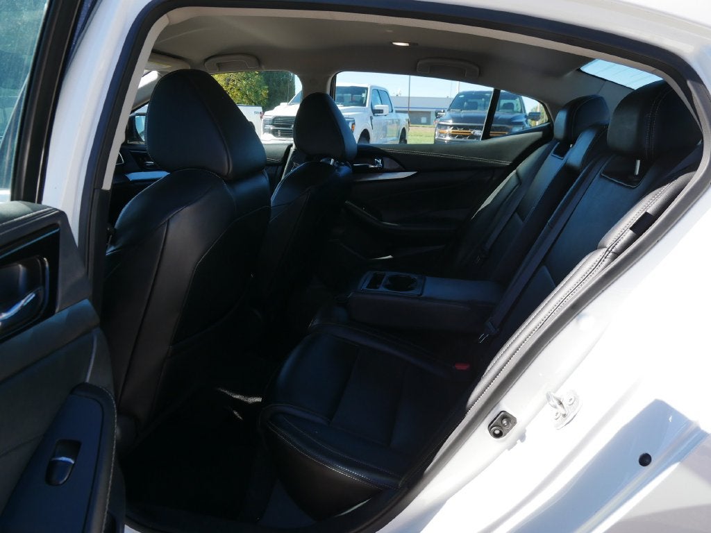 2023 Nissan Maxima SV