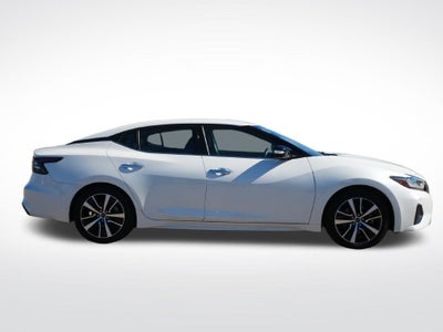 2023 Nissan Maxima SV