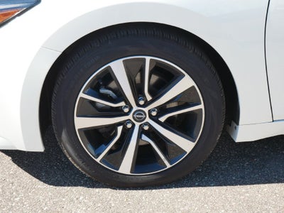 2023 Nissan Maxima SV