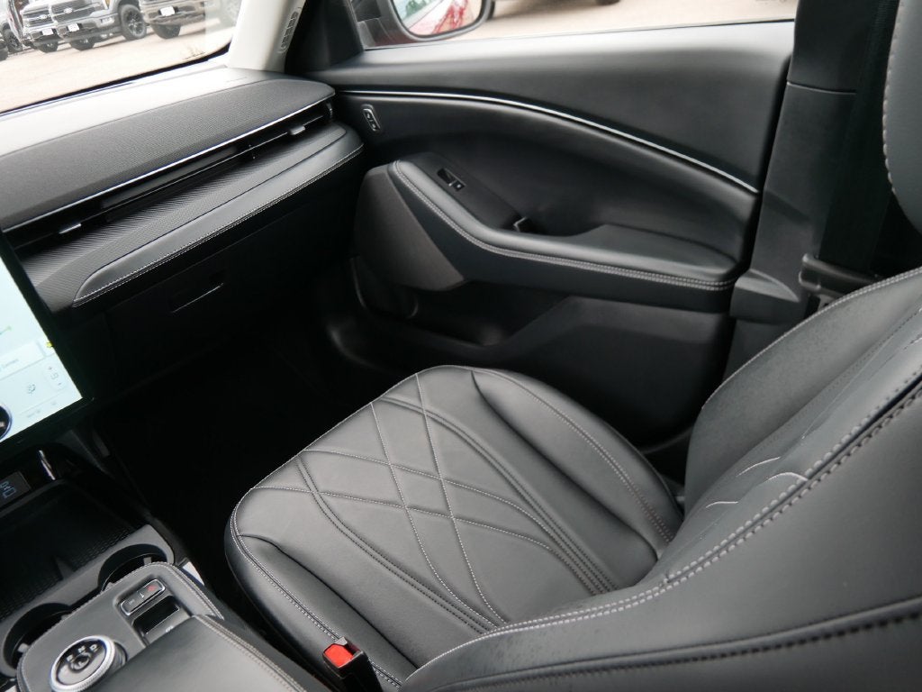 2024 Ford Mustang Mach-E Select