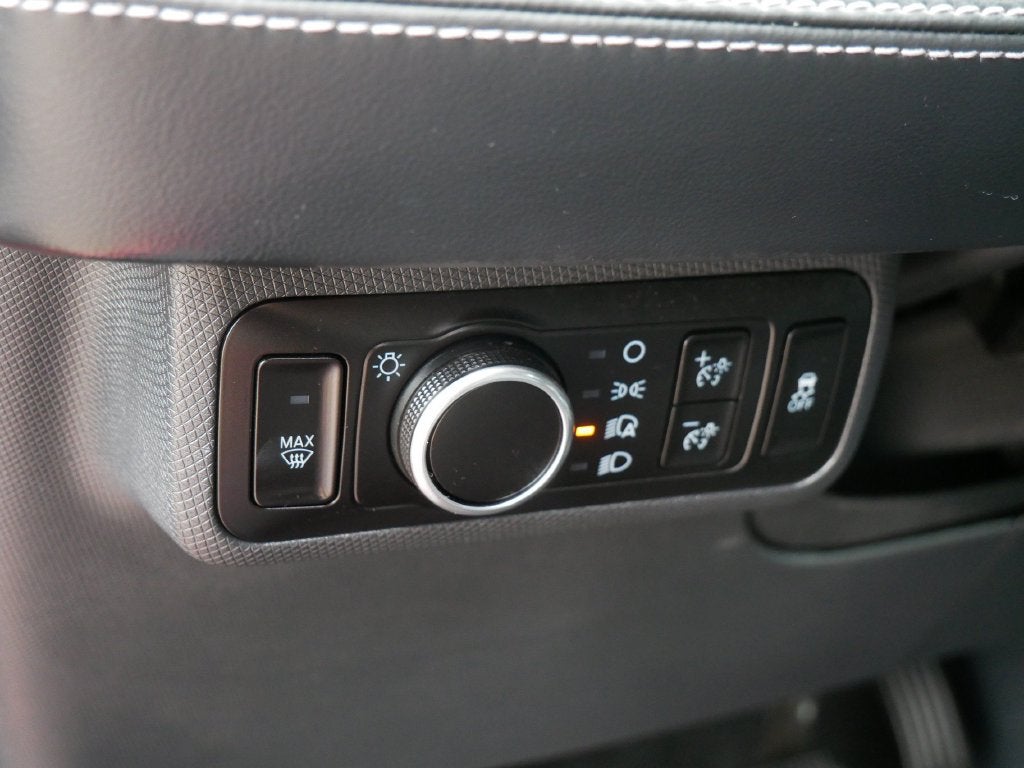 2024 Ford Mustang Mach-E Select