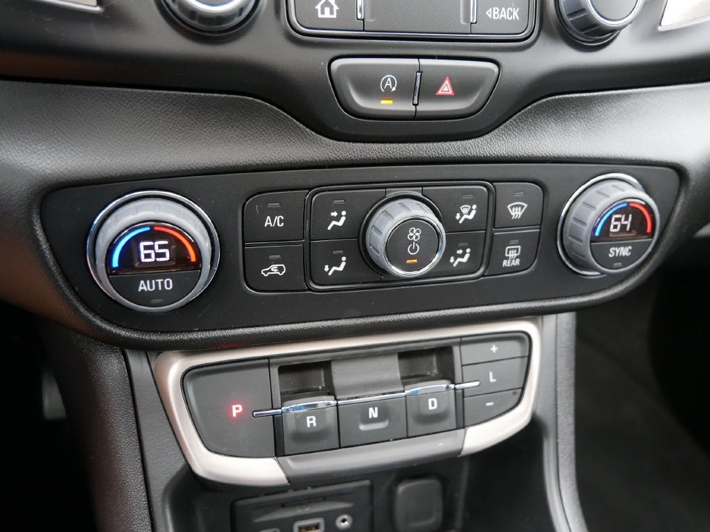 2023 GMC Terrain Denali