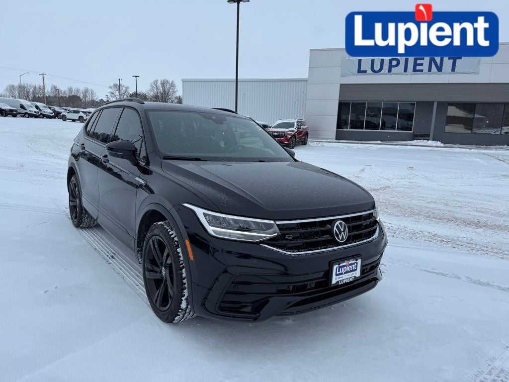 2024 Volkswagen Tiguan 2.0T SE R-Line Black