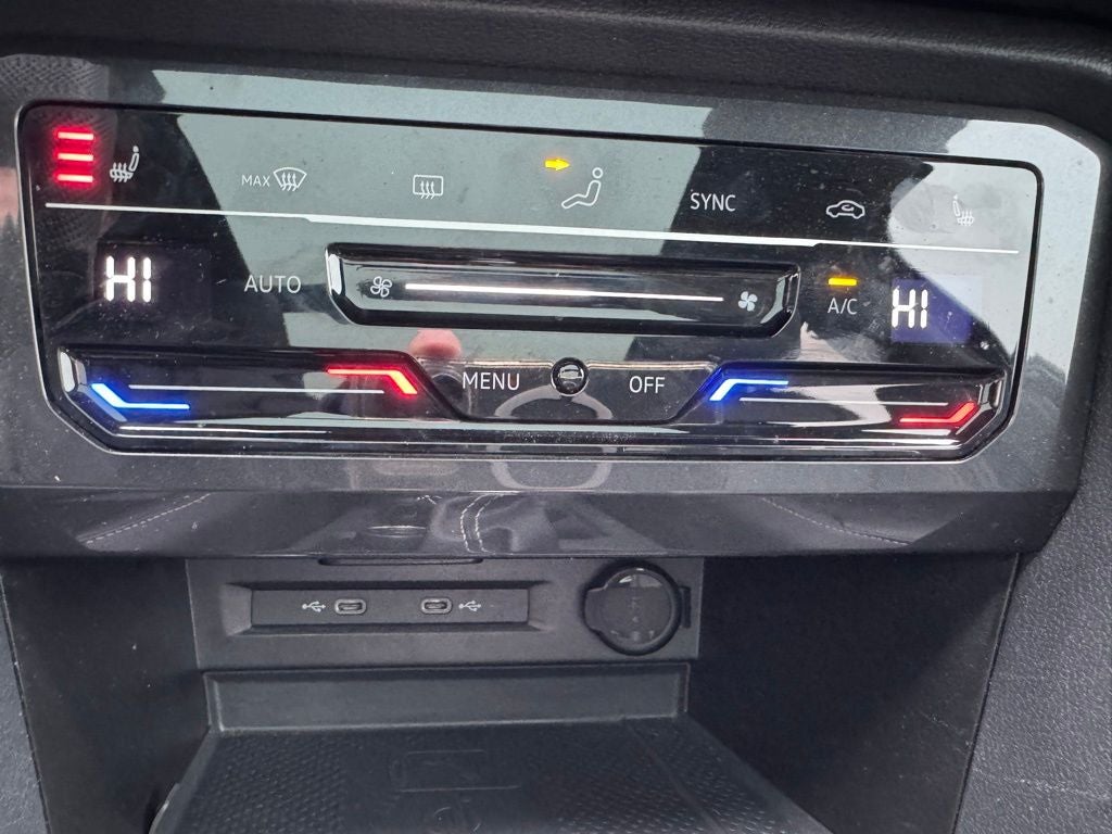 2024 Volkswagen Tiguan 2.0T SE R-Line Black